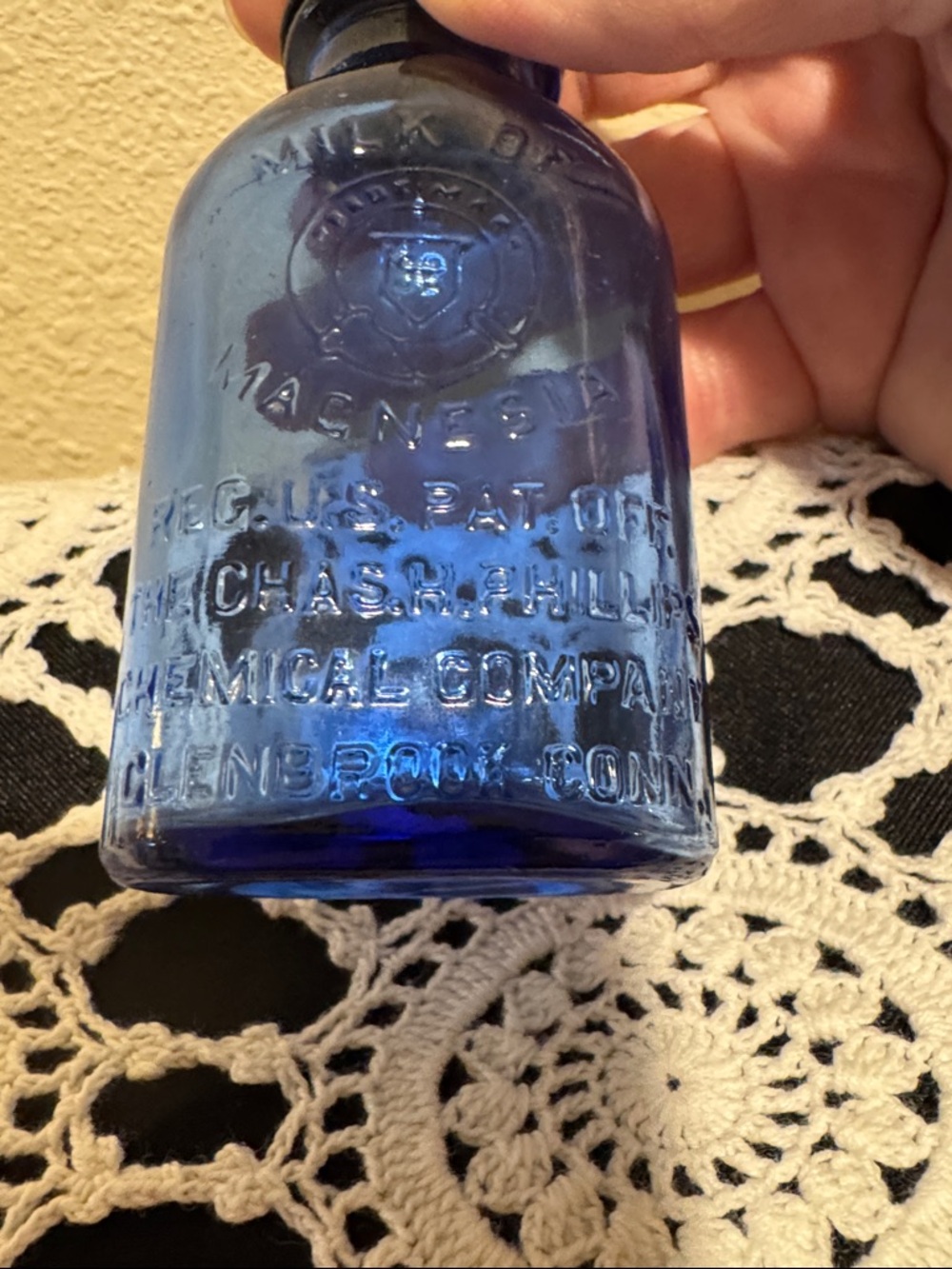 Cobalt Blue Glass Phillips Milk of Magnesia Bottle with Original Lid - Picture 4 of 15